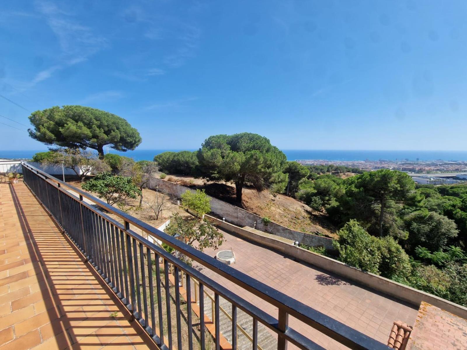 Maresme & Rosa Lodge