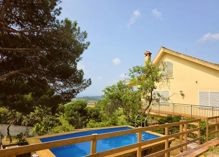 Villa Maresme & Villa Rosa