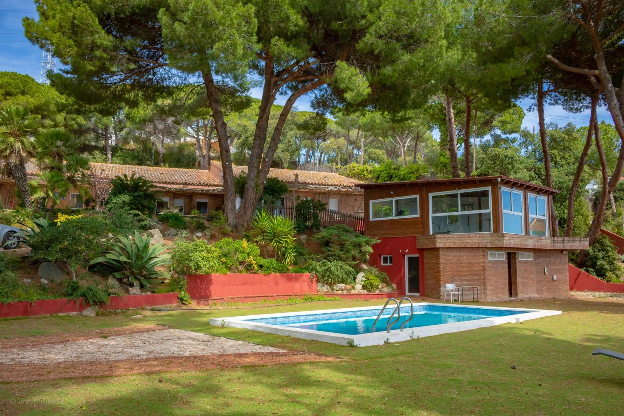 Maresme & Rosa Lodge